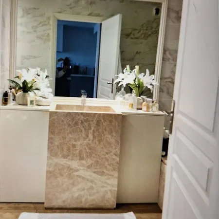 Apartment T2 Rdj La Louviere Raphael Front De Saint-Raphael (Var)