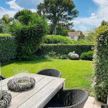 T2 Rdj La Louviere Raphael Front De Apartment Saint-Raphael (Var)